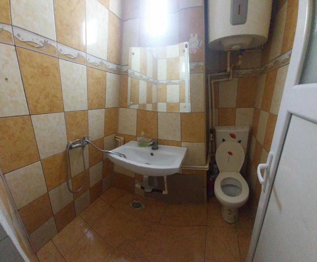 Apartamento Garsoniera Buzău Exterior foto